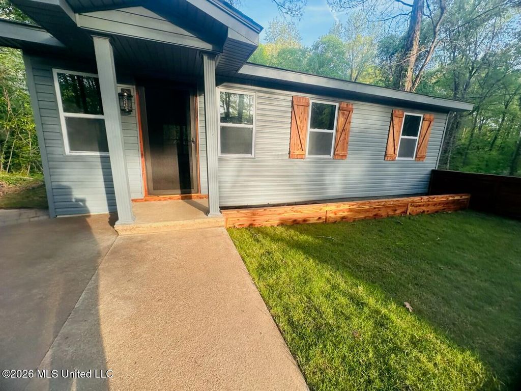 3696 Councils Ford Cove, Hernando, MS 38632 — exterior