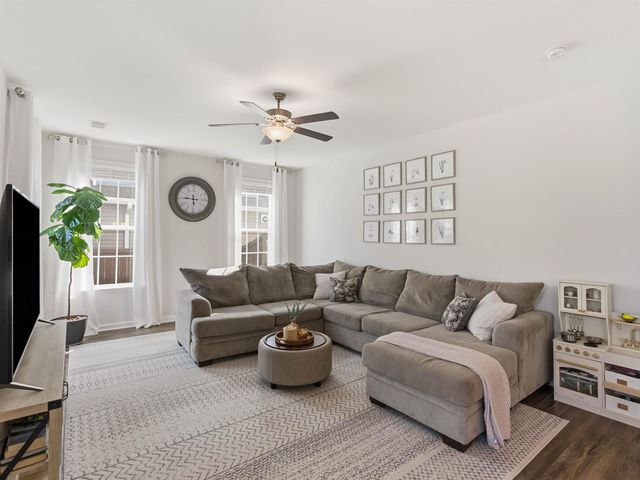 174 Crisp Cameo Court, Greer, SC 29651