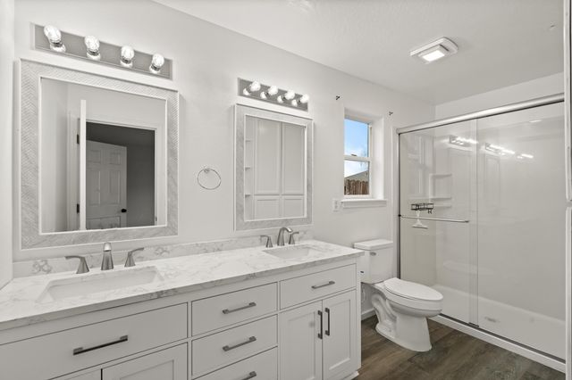 1642 Hollyhock Drive, Medford, OR 97504