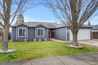 1642 Hollyhock Drive, Medford, OR 97504