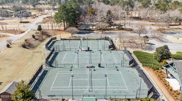121 W Grandiflora Drive, Wallace, NC 28466