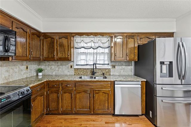 16704 Bradley Avenue, Belton, MO 64012