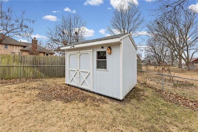 16704 Bradley Avenue, Belton, MO 64012