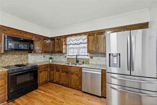 16704 Bradley Avenue, Belton, MO 64012