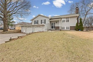 16704 Bradley Avenue, Belton, MO 64012
