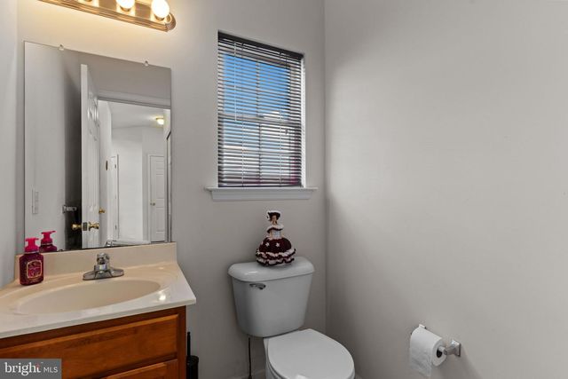 2710 RIVERHOUSE RD, Philadelphia, PA 19114