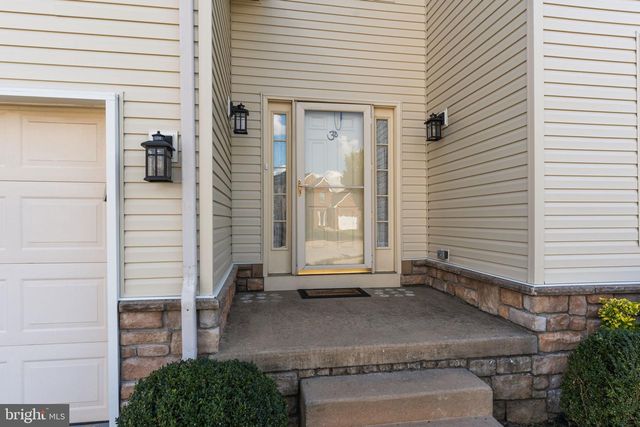 2710 RIVERHOUSE RD, Philadelphia, PA 19114