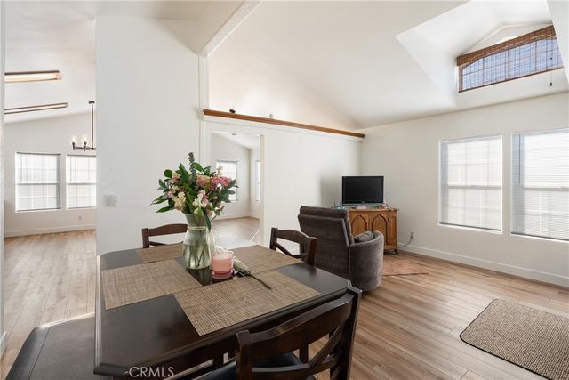 23301 Ridge Route Drive 26, Laguna Hills, CA 92653