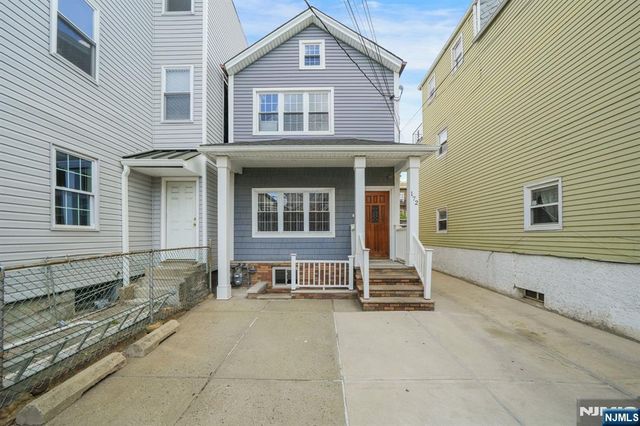 172 Chestnut Street, Newark, NJ 07105