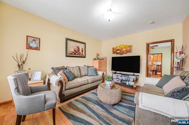 172 Chestnut Street, Newark, NJ 07105