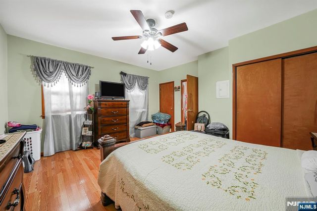 172 Chestnut Street, Newark, NJ 07105