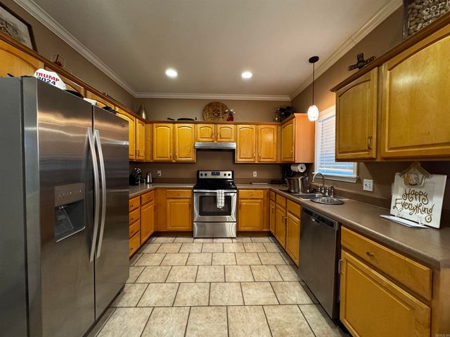 2224 Appling Cove Coves, Forrest City, AR 72336