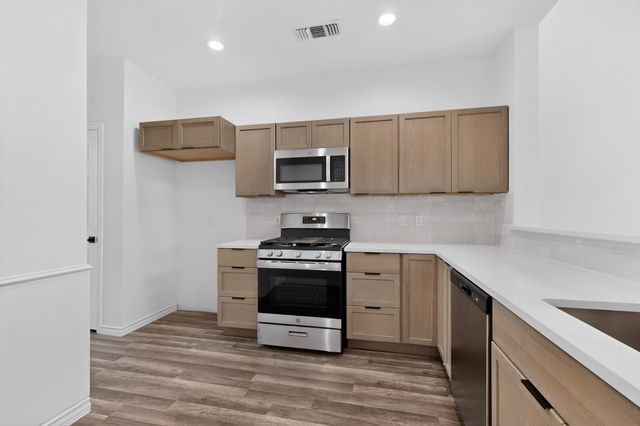 1609 Masters Drive, Desoto, TX 75115