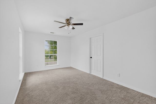 1609 Masters Drive, Desoto, TX 75115