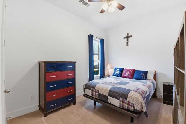 222 Promontory Court, Montgomery, TX 77316