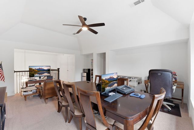 222 Promontory Court, Montgomery, TX 77316