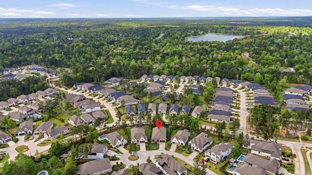 222 Promontory Court, Montgomery, TX 77316