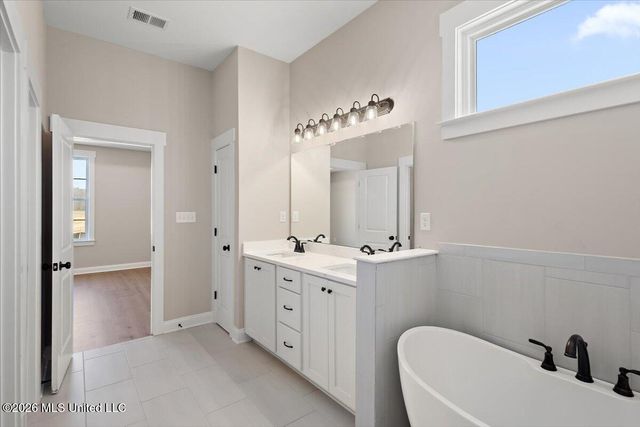 457 Sunflower Street, Nesbit, MS 38651