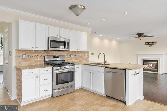 6030 HOT SPRING LN, Fredericksburg, VA 22407