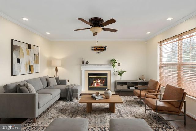 6030 HOT SPRING LN, Fredericksburg, VA 22407