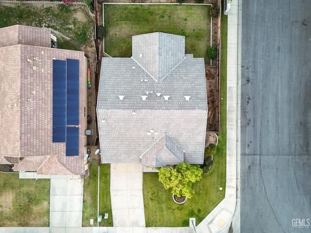 13402 Boyd Lake Drive, Bakersfield, CA 93314