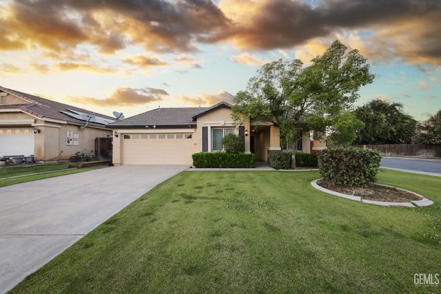 13402 Boyd Lake Drive, Bakersfield, CA 93314