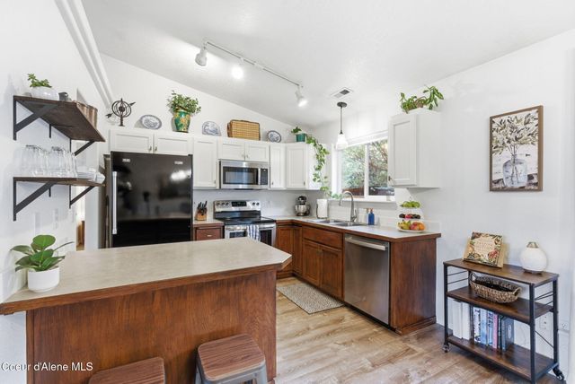 9179 N Ramsgate LN, Hayden, ID 83835