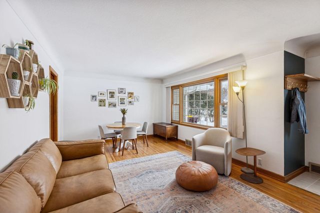 974 Ohio Street, West Saint Paul, MN 55118