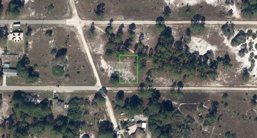 304 SUNFLOWER AVENUE, Lake Placid, FL 33852