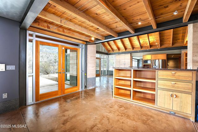 18474 E Cactus Hill Road, Vail, AZ 85641