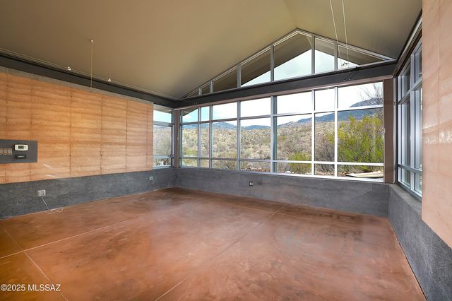 18474 E Cactus Hill Road, Vail, AZ 85641