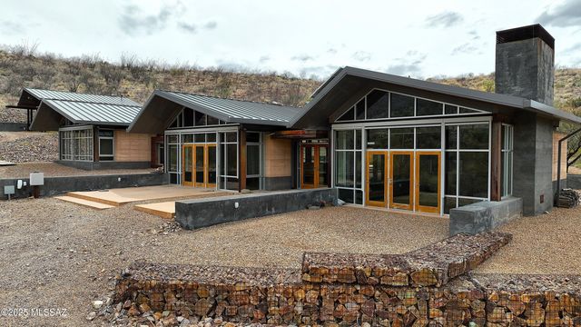 18474 E Cactus Hill Road, Vail, AZ 85641