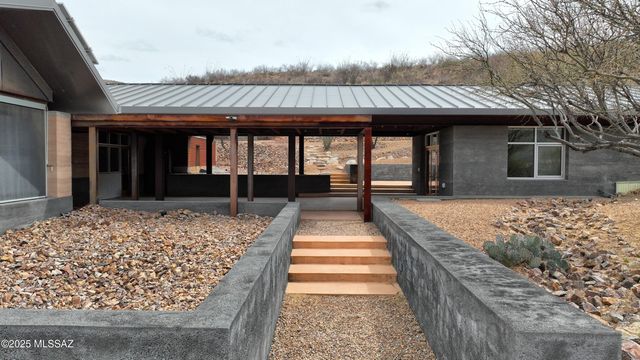 18474 E Cactus Hill Road, Vail, AZ 85641