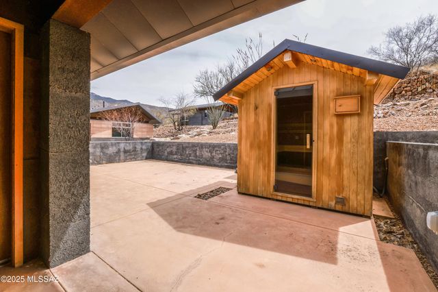 18474 E Cactus Hill Road, Vail, AZ 85641