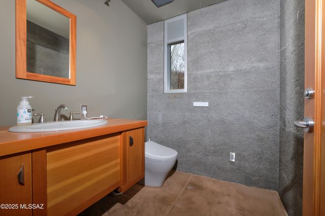 18474 E Cactus Hill Road, Vail, AZ 85641