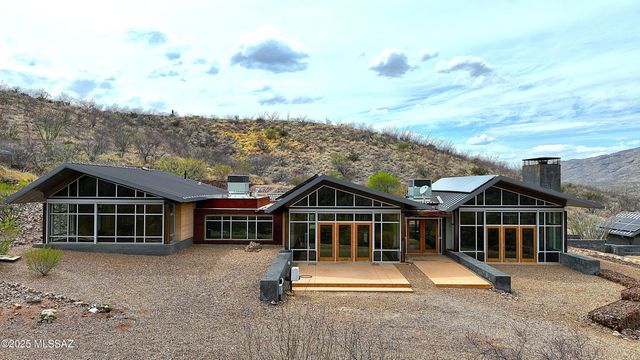 18474 E Cactus Hill Road, Vail, AZ 85641
