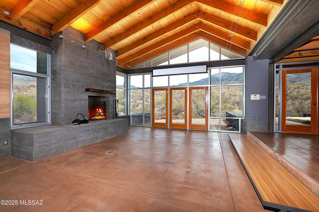 18474 E Cactus Hill Road, Vail, AZ 85641