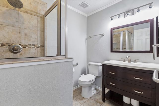 2059 Embassy Way, Carrollton, TX 75006