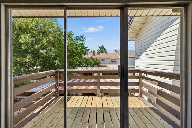 2059 Embassy Way, Carrollton, TX 75006