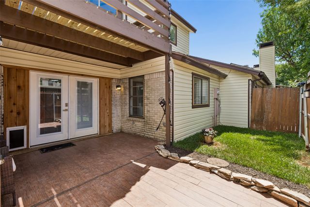 2059 Embassy Way, Carrollton, TX 75006