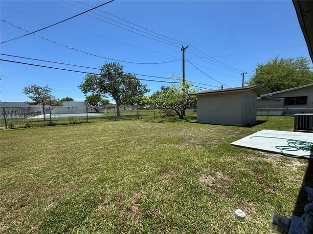 20921 Coral Sea Rd, Cutler Bay, FL 33189