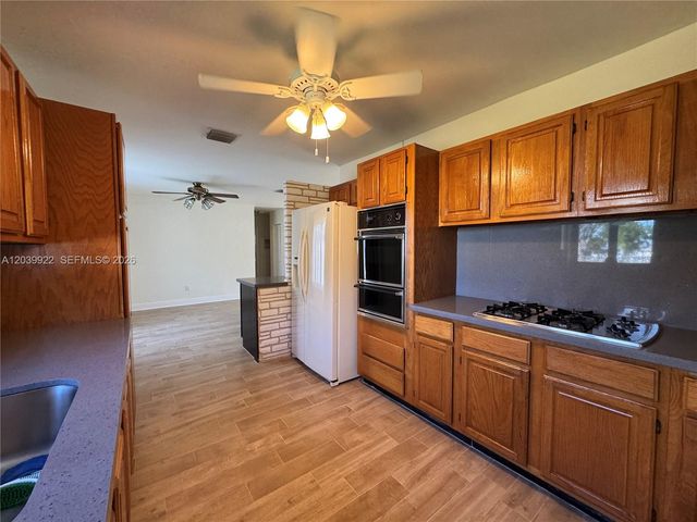 20921 Coral Sea Rd, Cutler Bay, FL 33189