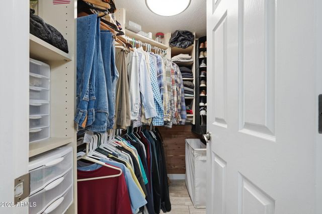 1502 W SHELLFISH Drive, Gilbert, AZ 85233