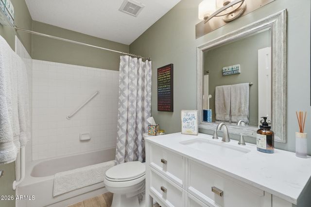 1502 W SHELLFISH Drive, Gilbert, AZ 85233