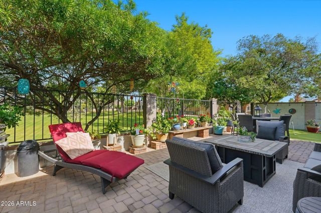 1502 W SHELLFISH Drive, Gilbert, AZ 85233