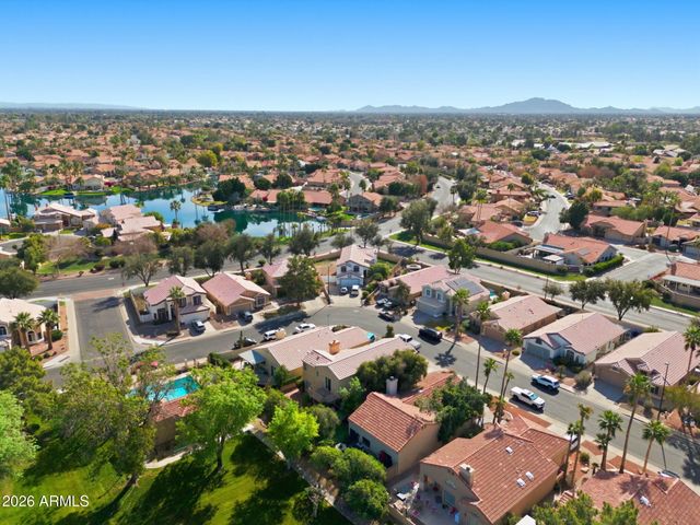 1502 W SHELLFISH Drive, Gilbert, AZ 85233