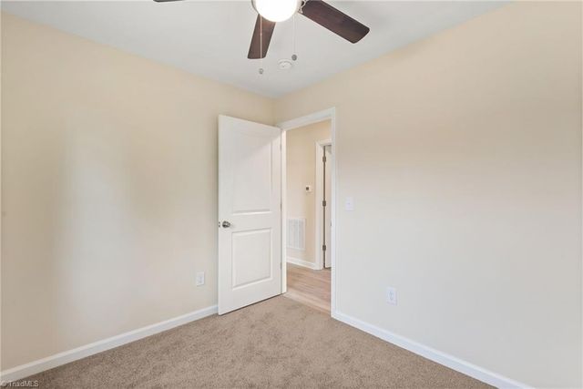 712 Richmond Avenue, Burlington, NC 27217