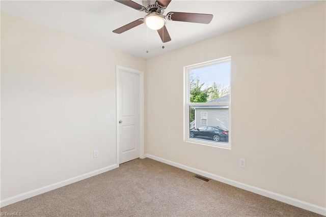 712 Richmond Avenue, Burlington, NC 27217