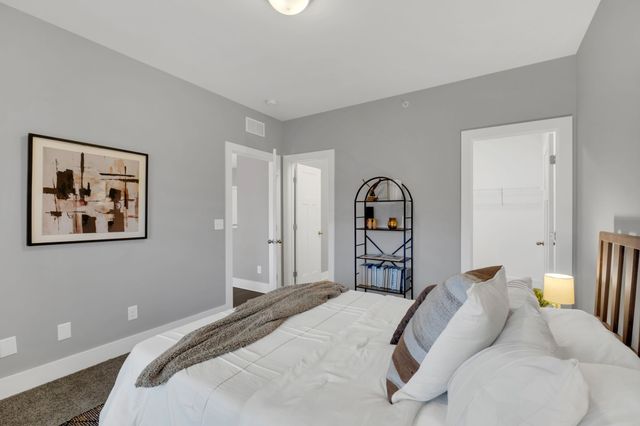 934 Governors Ct Apt 208, Antioch, TN 37013