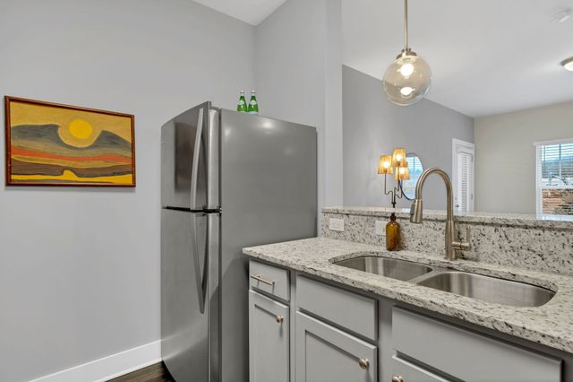 934 Governors Ct Apt 208, Antioch, TN 37013